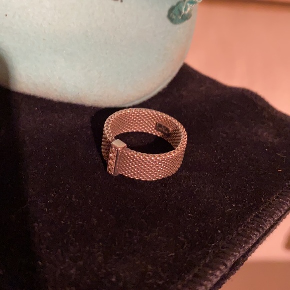 Tiffany & Co. Sommerset Diamond Ring - Picture 3 of 5